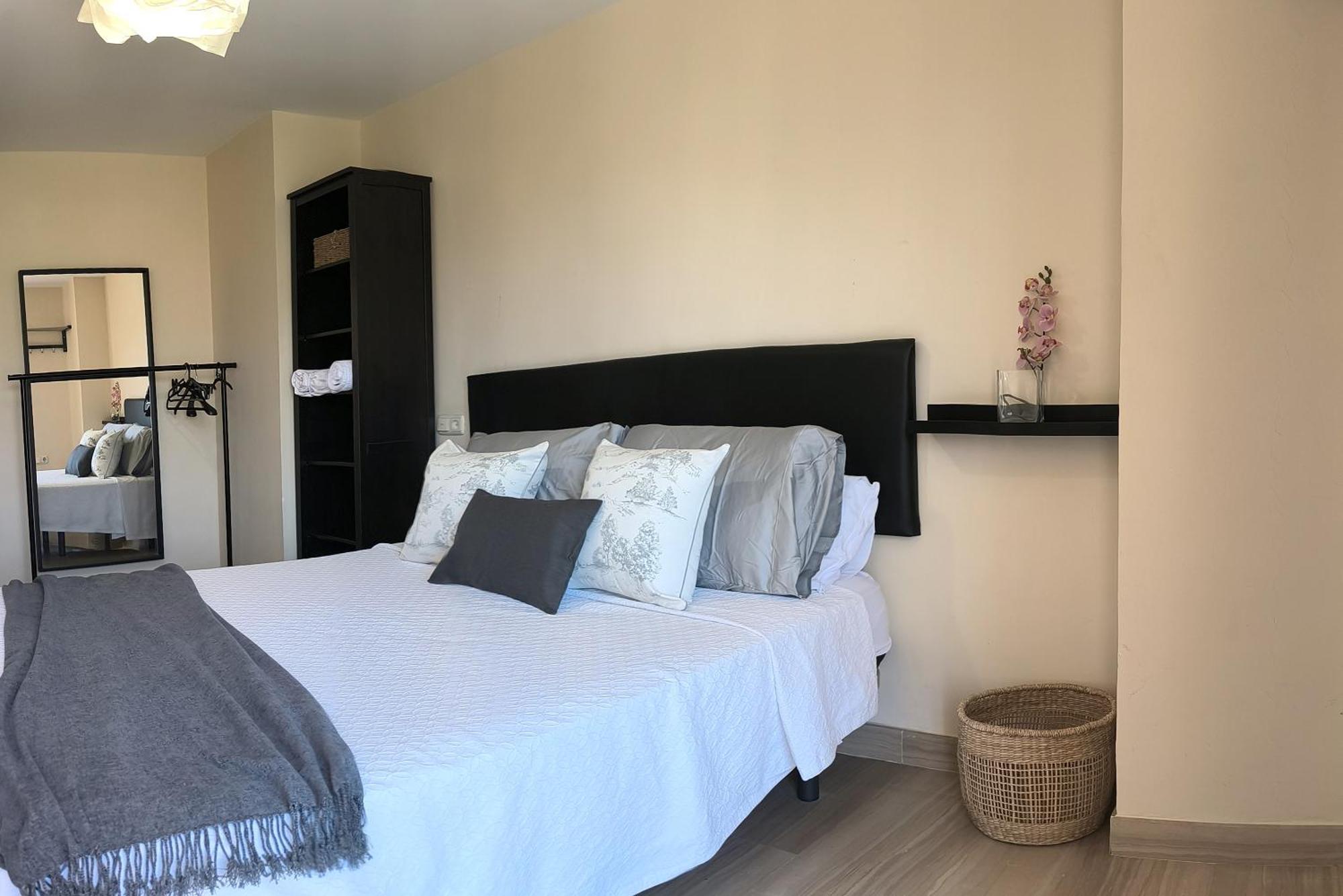 Gongora Apartment *