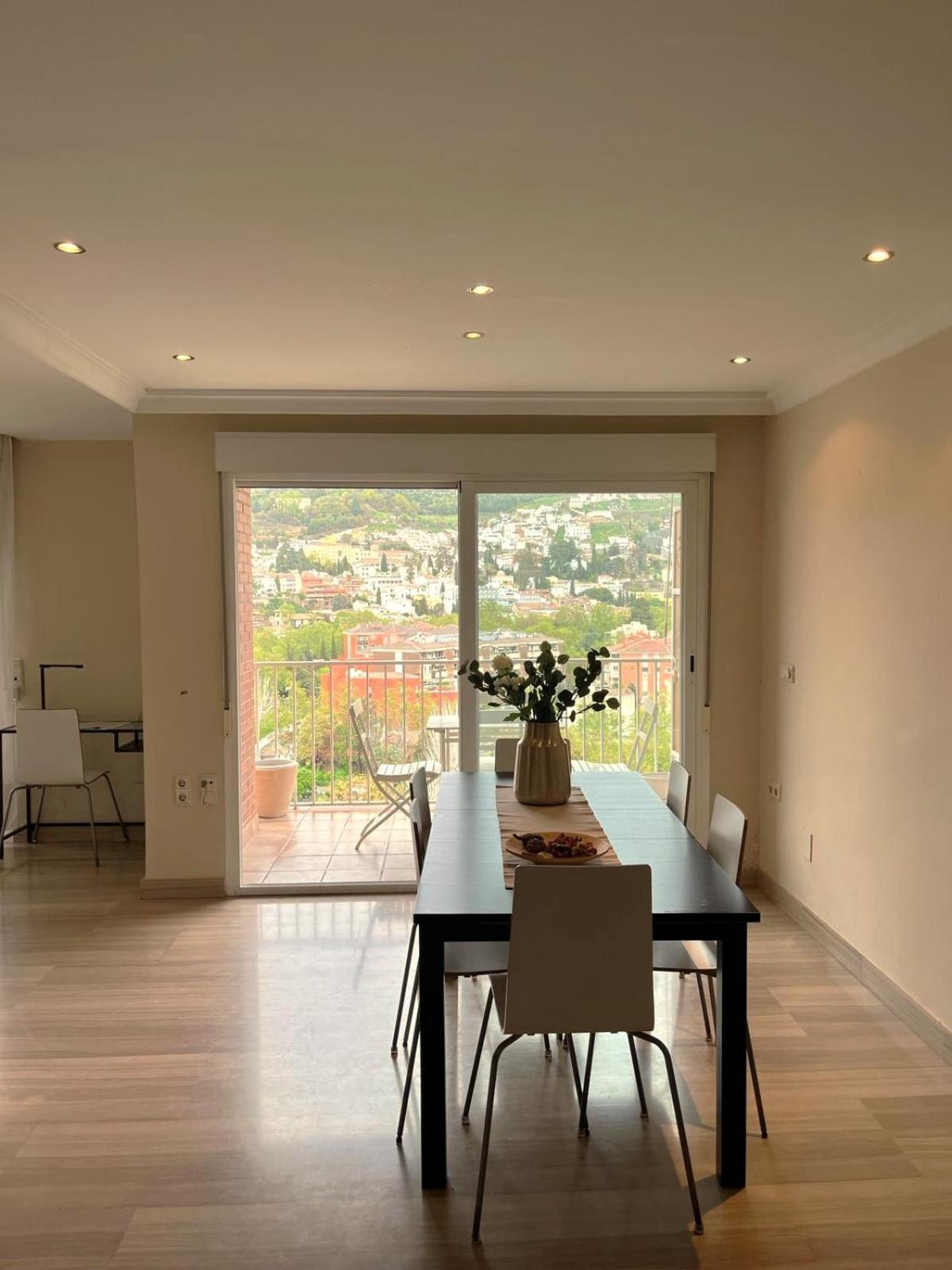 Gongora Apartment *